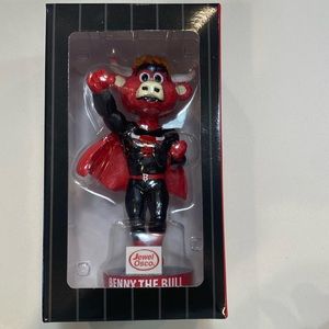 Chicago BULLS Super Benny
Bobblehead v Pacers 3/27 Other
Listings Available NIB!